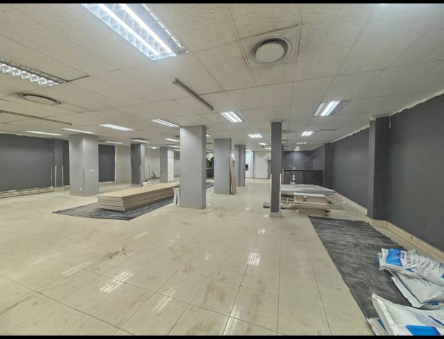 875M² BUILDING FOR SALE IN PRETORIA CENTRAL